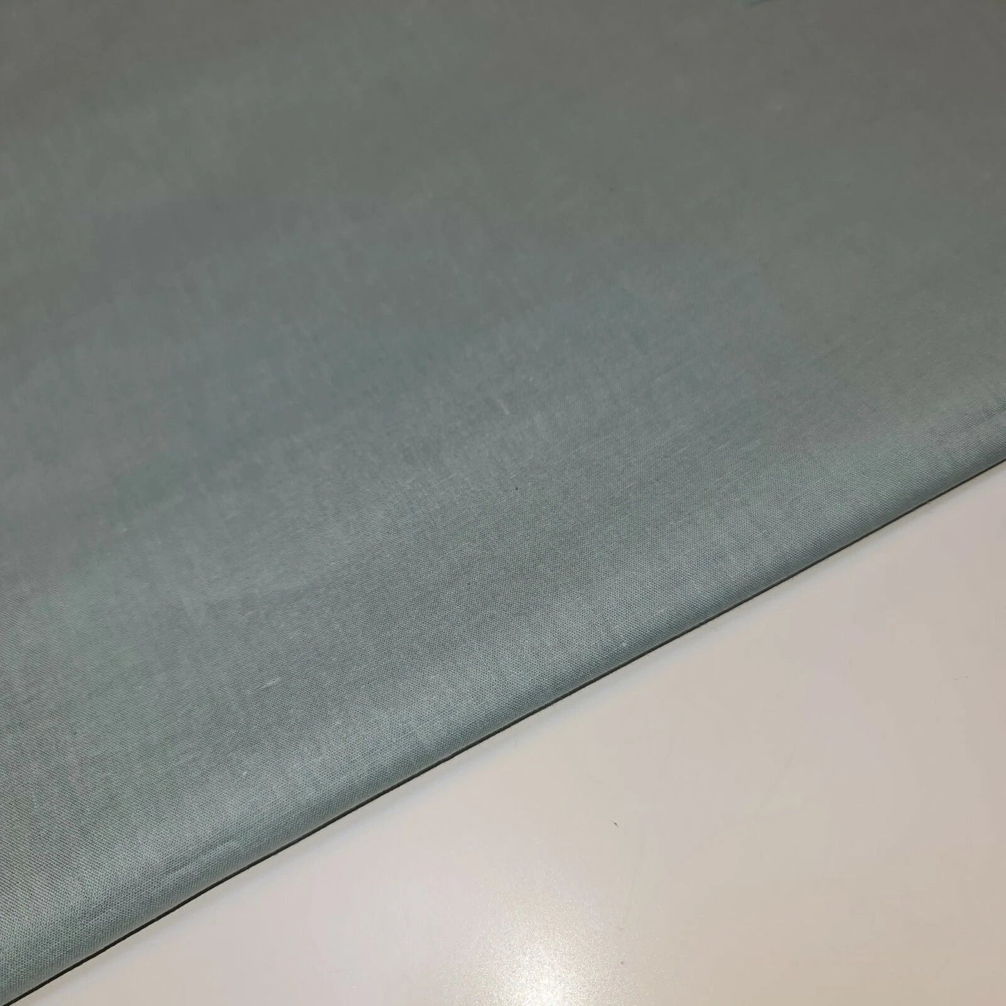 Clearance 100% Cotton Plain Solid Fabric | 44" (112cm) Wide Quilting, Dressmaking & Craft Material – 23-Metre Bolt