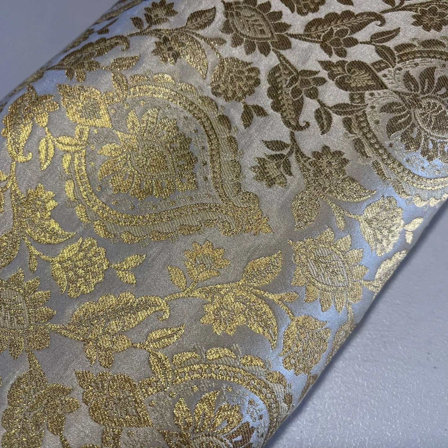 Metallic Floral Weave Brocade Fabric – 112cm (44") Wide – Dress, Craft & Costume Material – Sold by the Meter