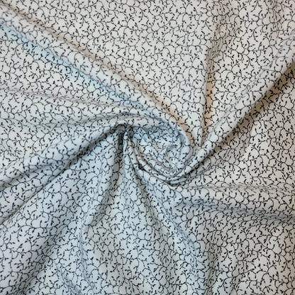 100% Cotton Quilting Fabric | Floral Dress, Craft, Costume & Patchwork Material – 44" (112cm) Wide – Sold by the Metre