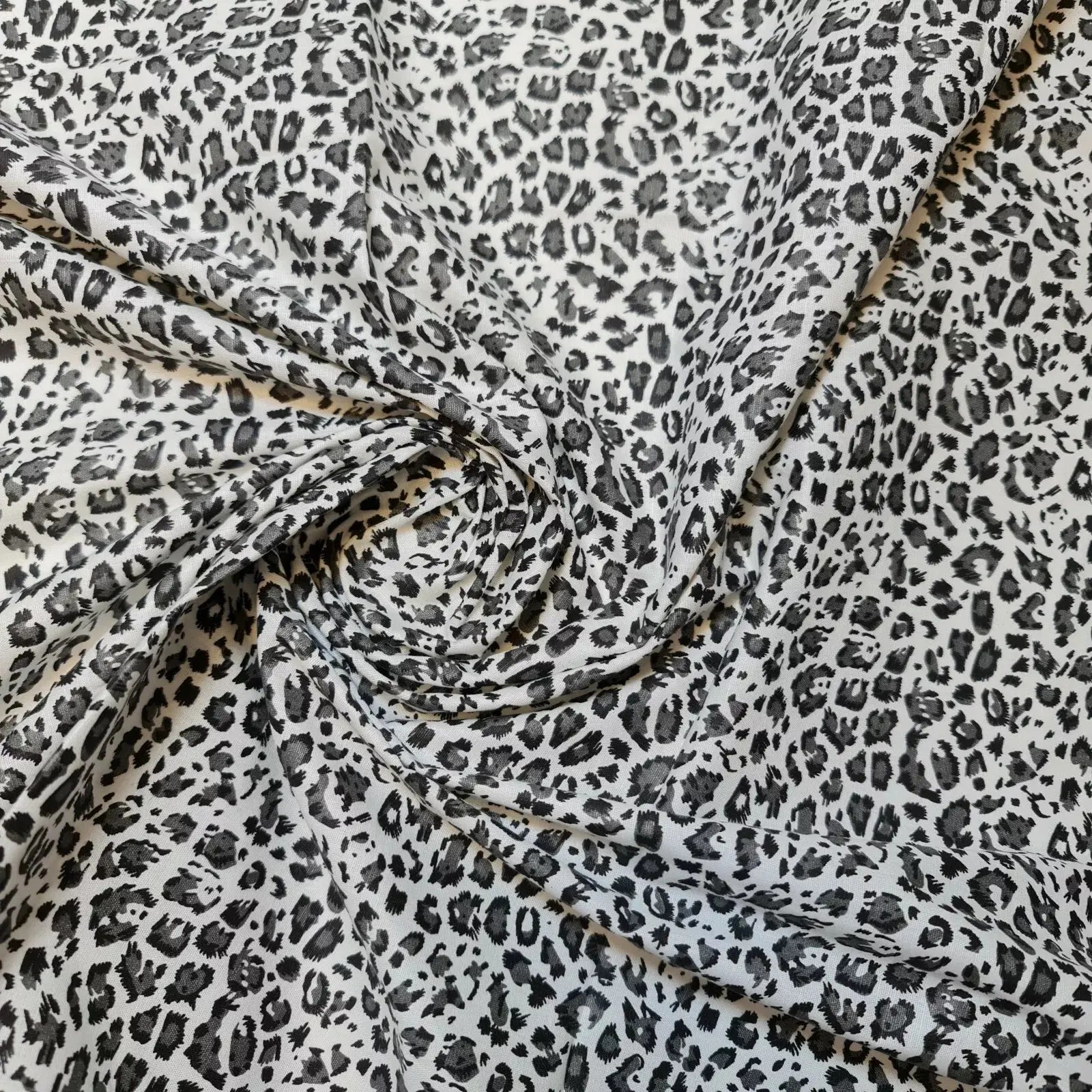 100% Cotton Printed Fabric | Leopard, Ditsy, Vintage, Polka & Rose Floral Designs – 44" (112cm) Wide Soft Dressmaking & Craft Material – Sold by the Metre