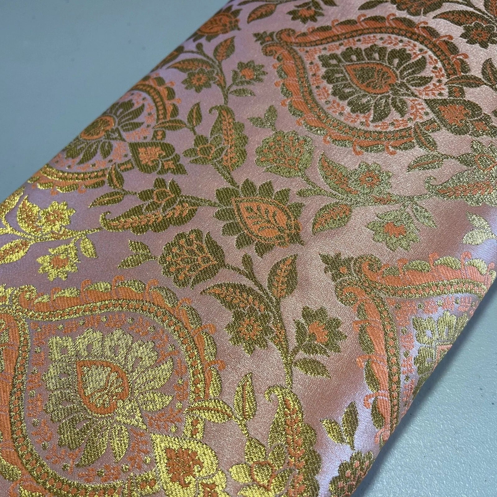 Metallic Floral Weave Brocade Fabric – 112cm (44