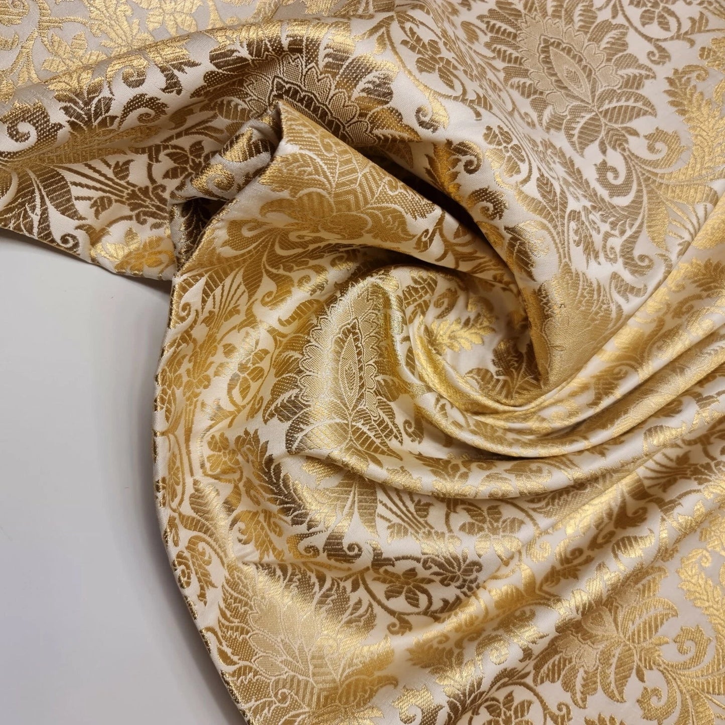 Floral Gold Leaf Damask Banarasi Brocade Fabric – Ornamental Metallic Indian Jacquard 44" Wide