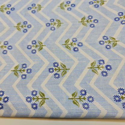 100% Cotton Printed Fabric | Leopard, Ditsy, Vintage, Polka & Rose Floral Designs – 44" (112cm) Wide Soft Dressmaking & Craft Material – Sold by the Metre