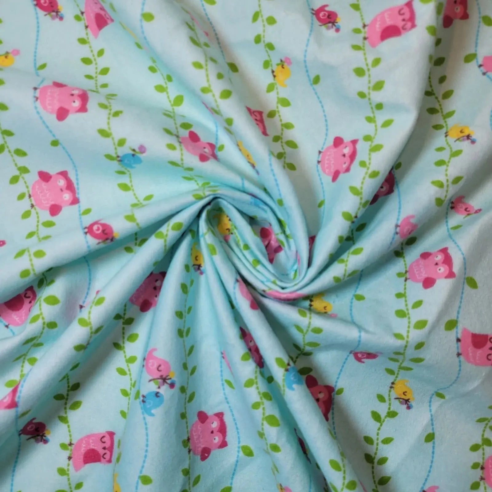 100% Cotton Brushed Flannel Winceyette Fabric | 44" (112cm) Wide Printed Quilting, Sewing & Craft Material – Sold by the Meter