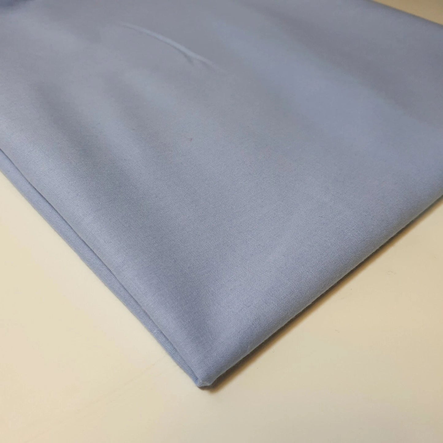 Clearance 100% Cotton Plain Solid Fabric | 44" (112cm) Wide Quilting, Dressmaking & Craft Material – 23-Metre Bolt