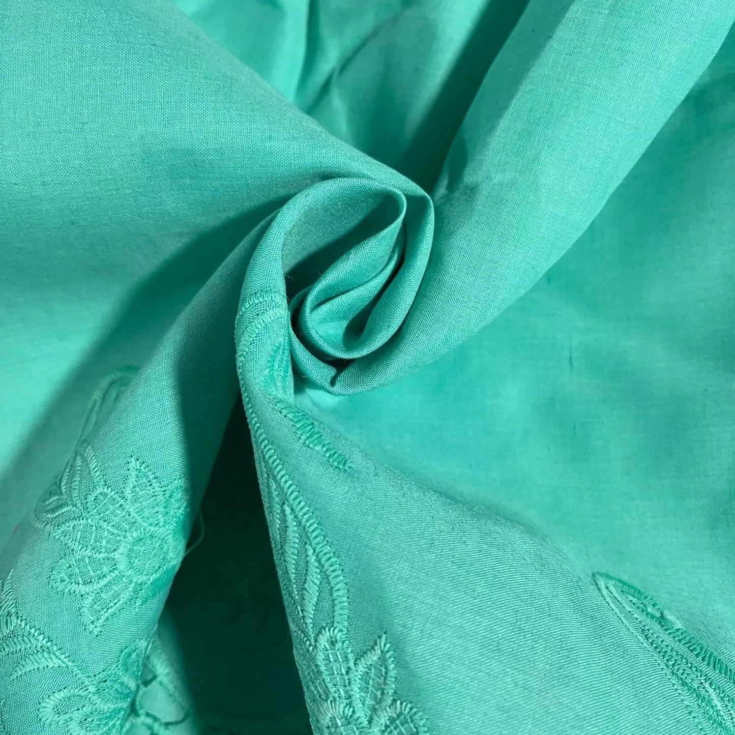 Cotton Floral Embroidery Fabric | Broderie Anglaise Lace 44" (112cm) Wide Dressmaking & Craft Material – Sold by the Metre  Jade