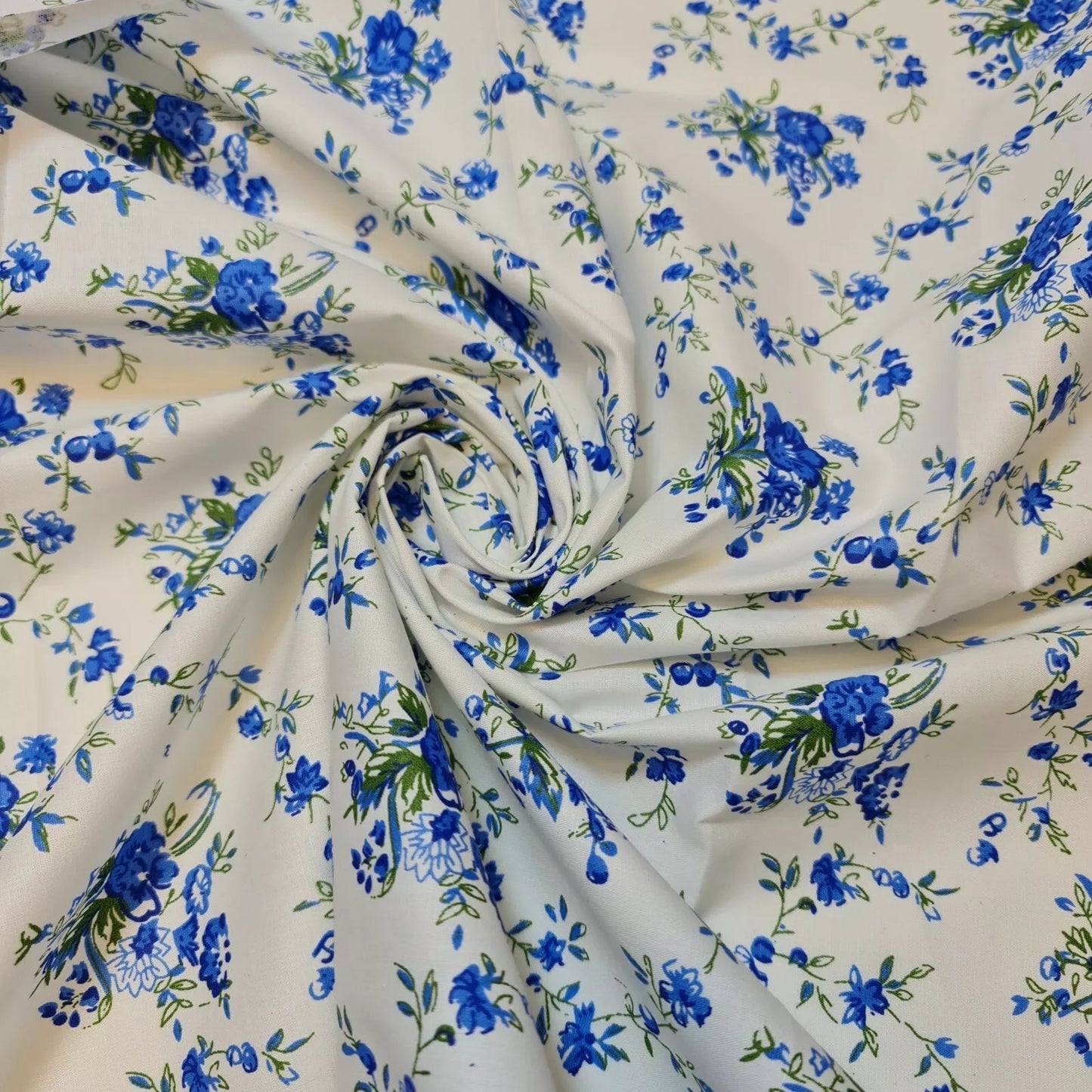 100% Cotton Printed Fabric | Leopard, Ditsy, Vintage, Polka & Rose Floral Designs – 44" (112cm) Wide Soft Dressmaking & Craft Material – Sold by the Metre  Blue Meadow Vine