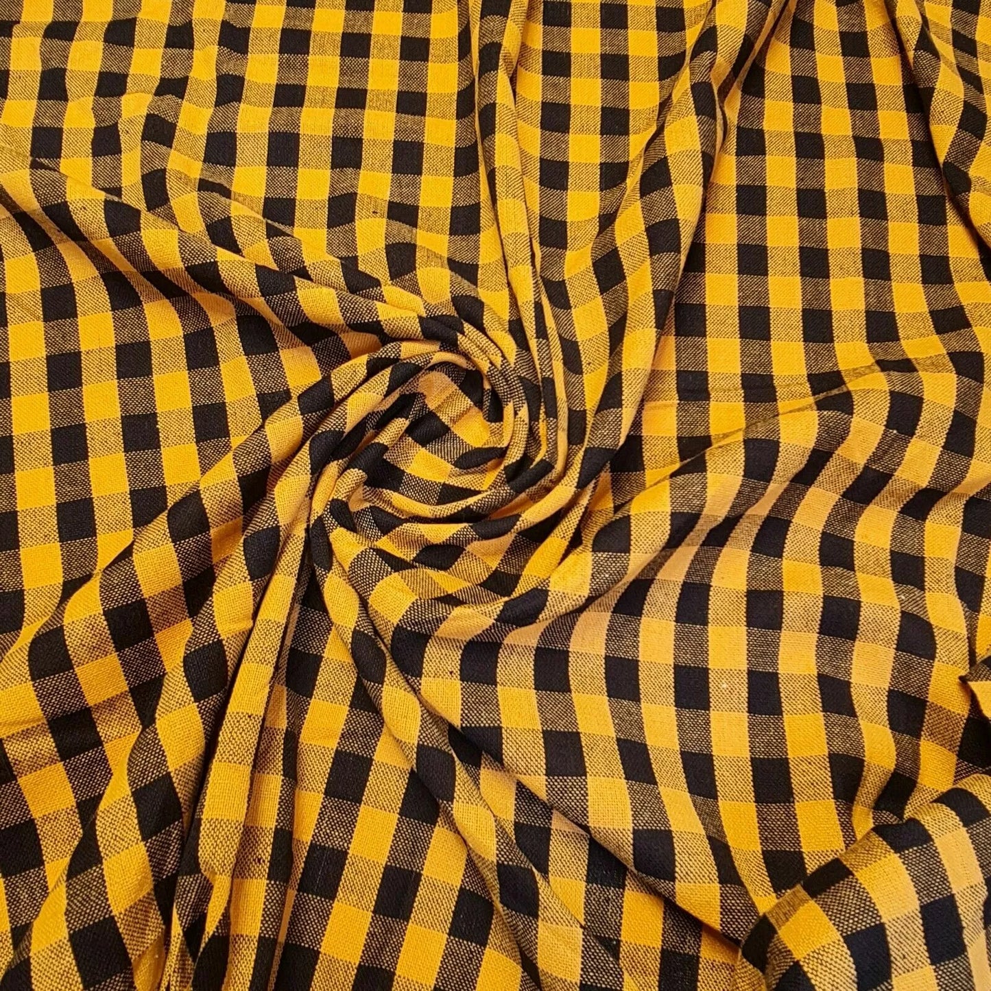 100% Cotton Gingham Check Plaid Fabric – 44" Wide, 1/4" Checks, High-Quality 23-Meter Bolt for Sewing & Crafts