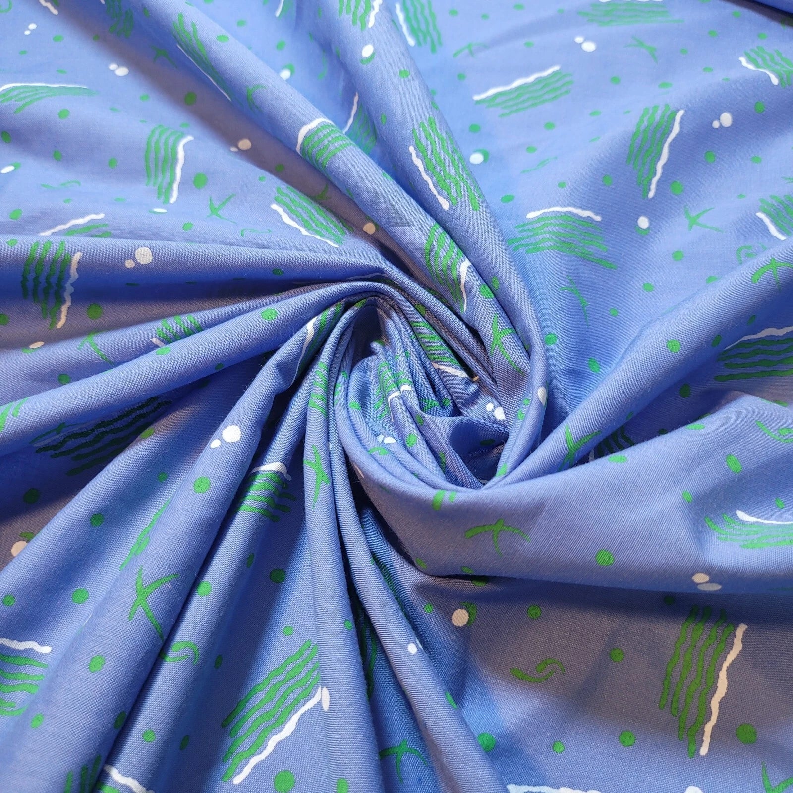 100% Cotton Vintage Floral Fabric | 44