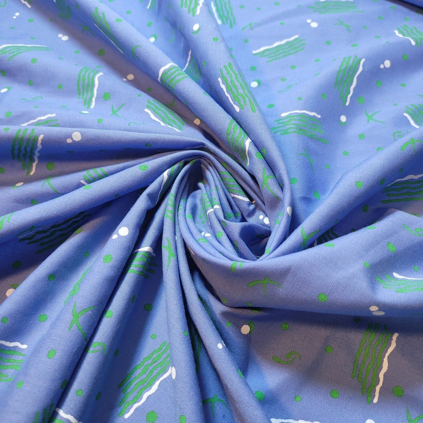 100% Cotton Vintage Floral Fabric | 44" (112cm) Wide Novelty Print for Dressmaking, Quilting & Craft Material – Sold by the Metre  New Blue Bali Batik