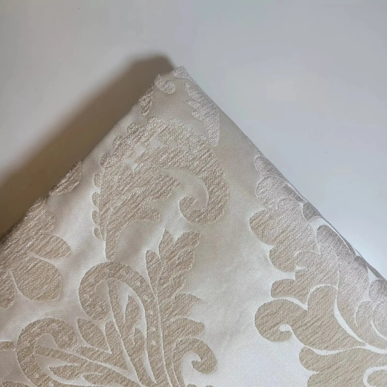 Ex-Designer Stock Upholstery Fabrics | 58" (147cm) Wide Premium Chenille, Velvet, Linen & Tweed for Soft Furnishings & Crafts – Sold by the Metre