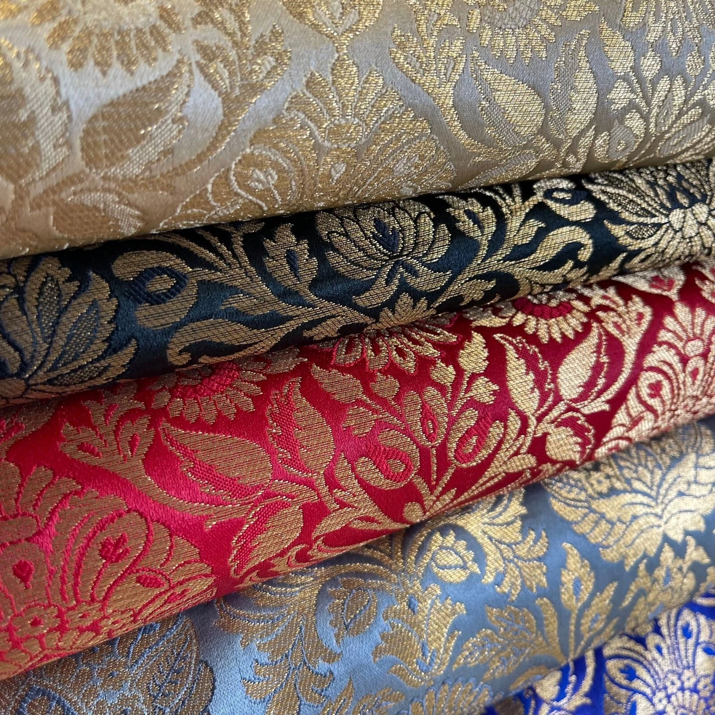 Damask Metallic Brocade Floral Fabric – 112cm (44") Wide – Dress, Craft & Costume Material – Sold by the Meter - Textile Station