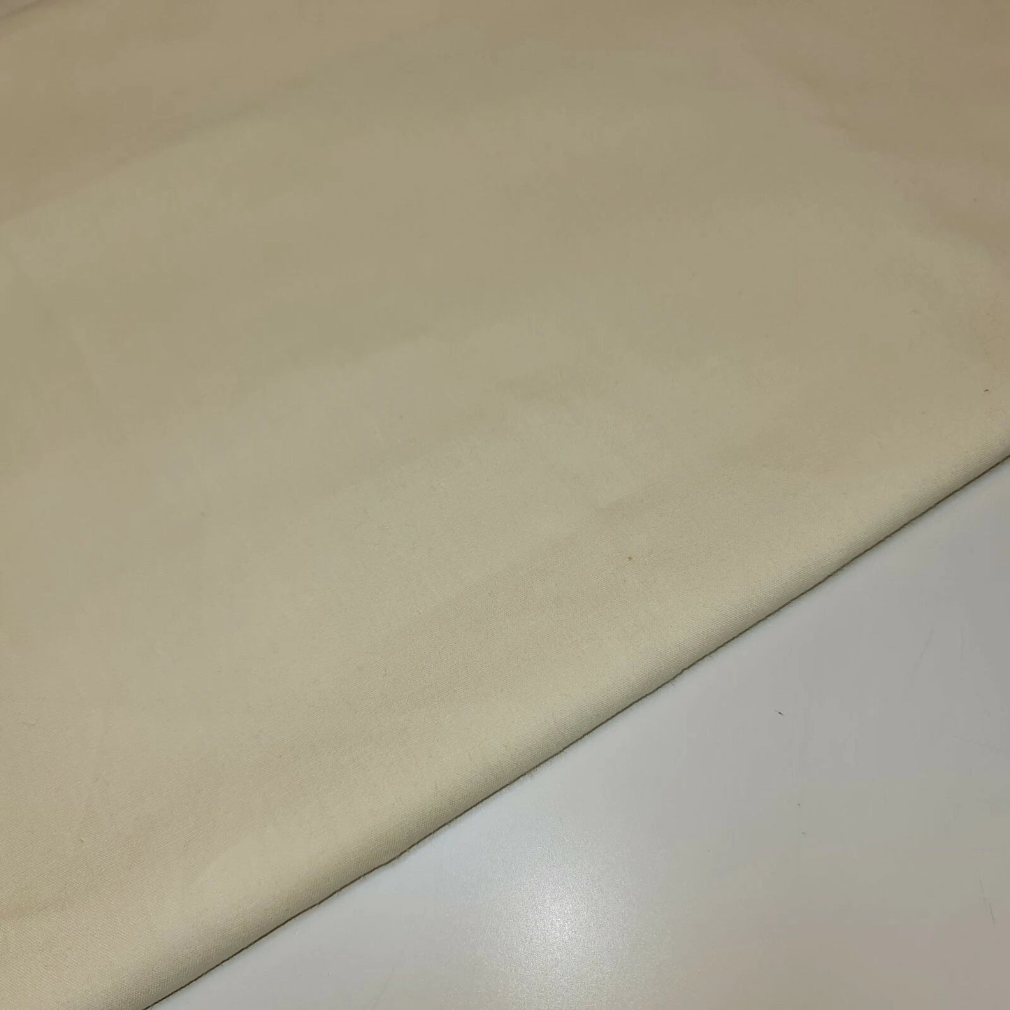 Clearance 100% Cotton Plain Solid Fabric | 44" (112cm) Wide Quilting, Dressmaking & Craft Material – 23-Metre Bolt
