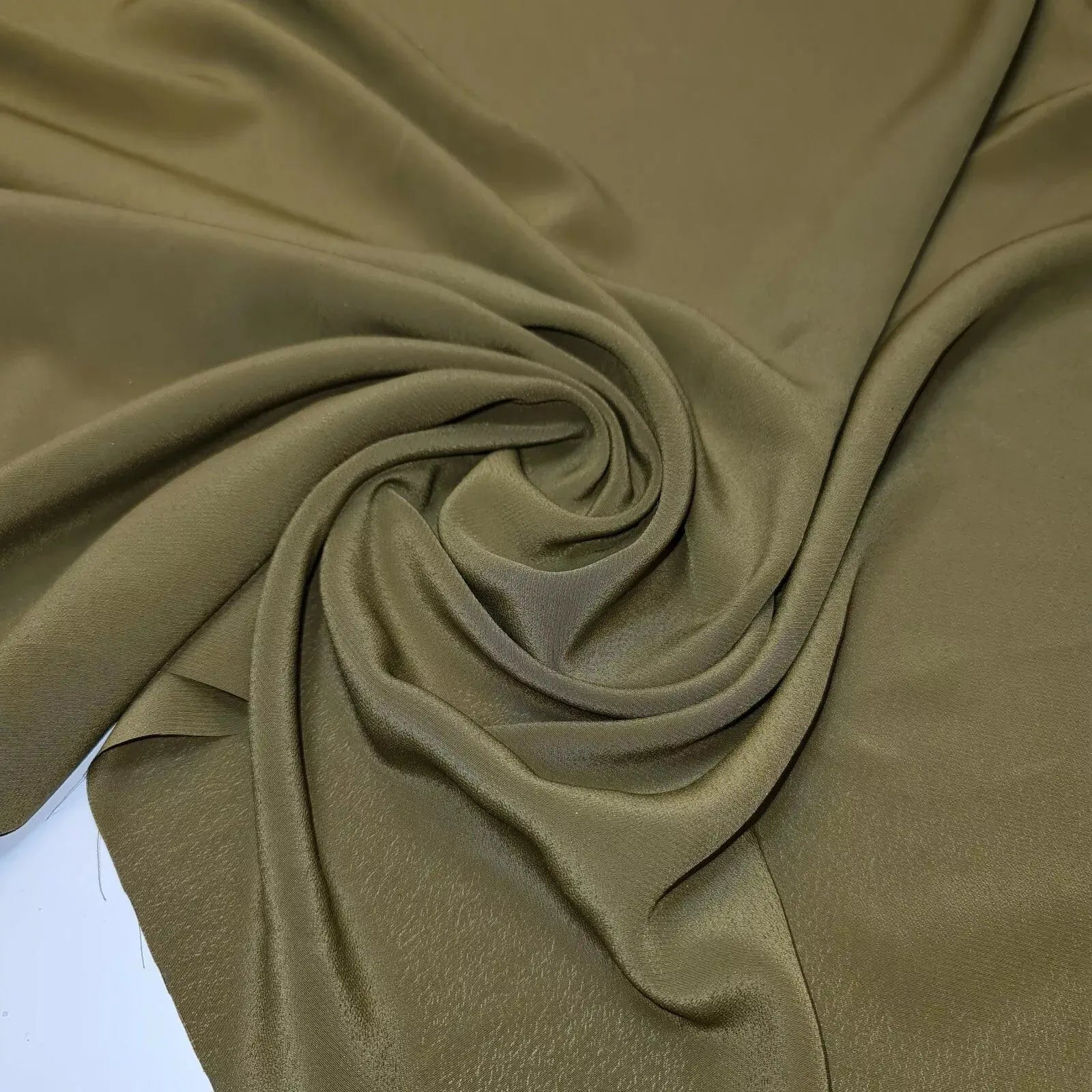 Koshibo Crepe Fabric | 100% Polyester Soft Dressmaking, Drape & Lining Material 44" (112cm) Wide – Sold by the Metre