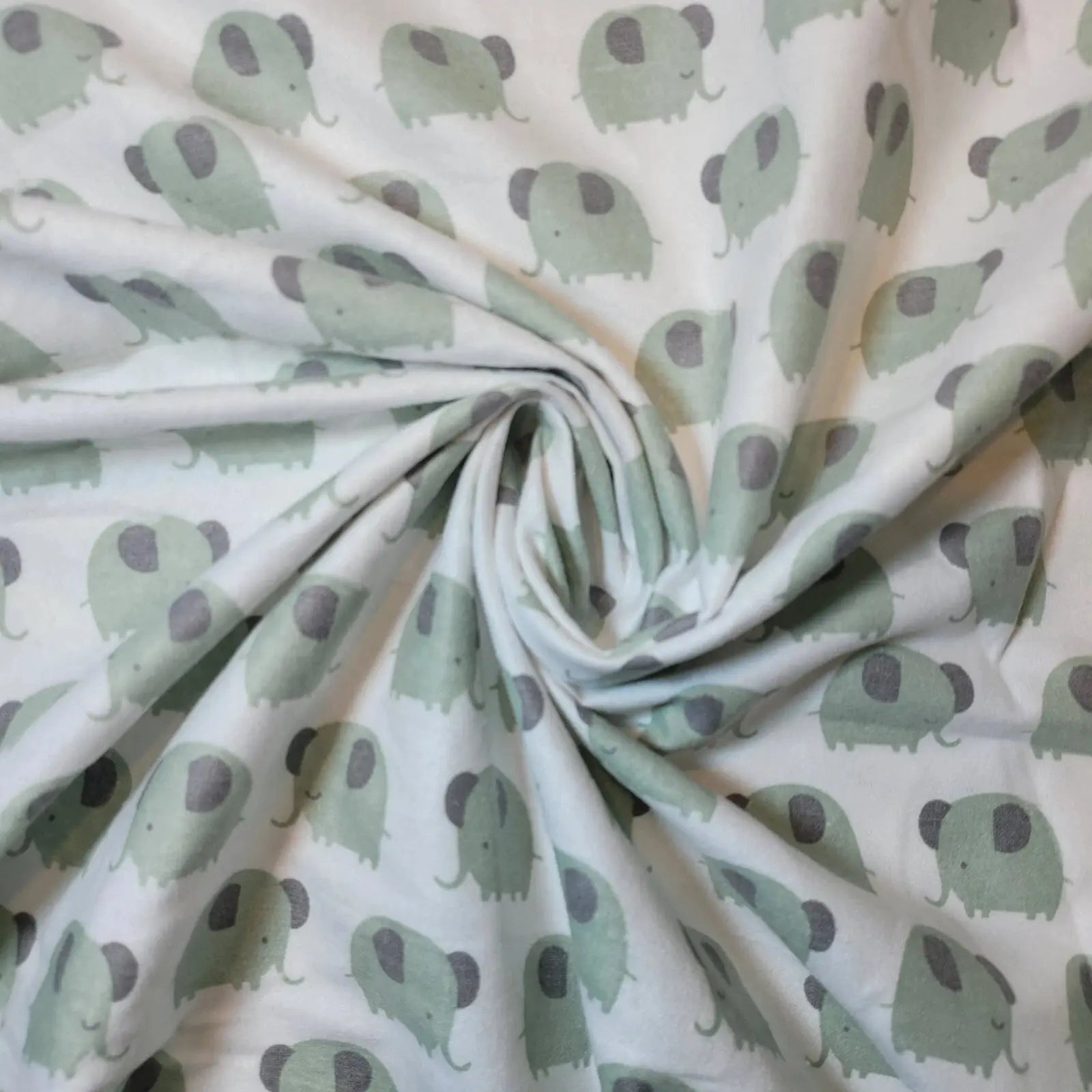 100% Cotton Brushed Flannel Winceyette Fabric | 44" (112cm) Wide Printed Quilting, Sewing & Craft Material – Sold by the Meter