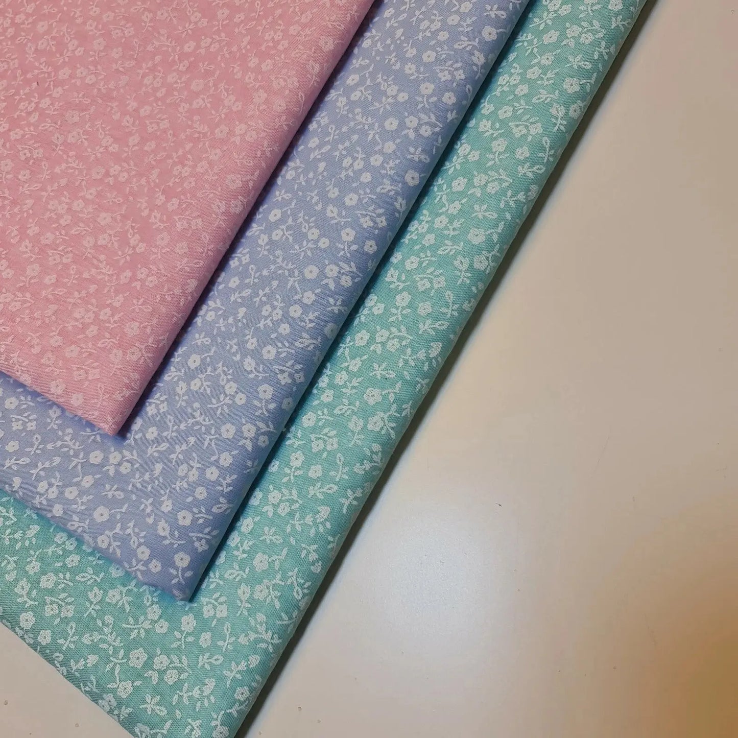 Paste Floral Printed Polycotton Fabric | 44" (112cm) Wide Dressmaking & Craft Material – Sold by the Metre