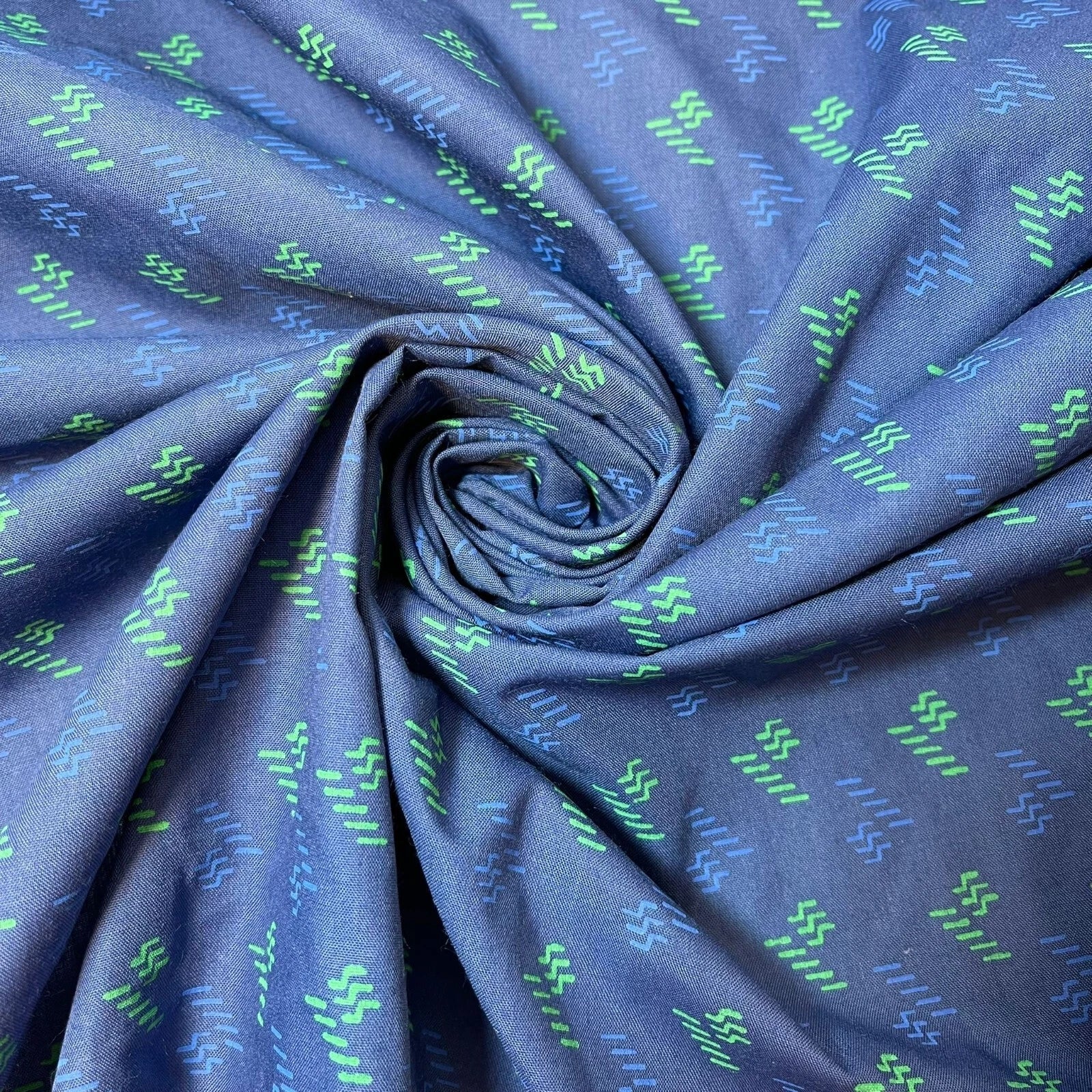 100% Cotton Vintage Floral Fabric | 44