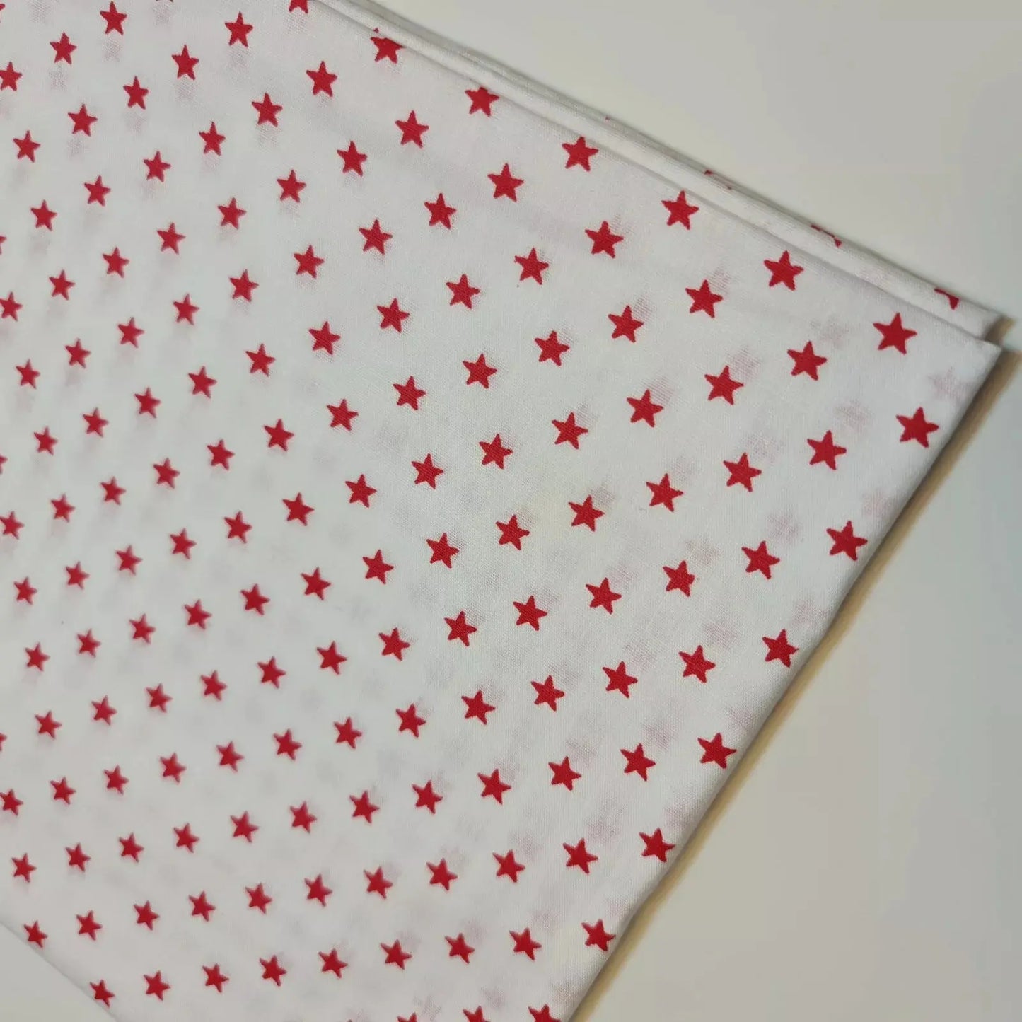 100% Cotton Poplin Star Print Fabric | White Base 44" (112cm) Wide Soft Dressmaking, Quilting & Craft Material – Sold by the Metre