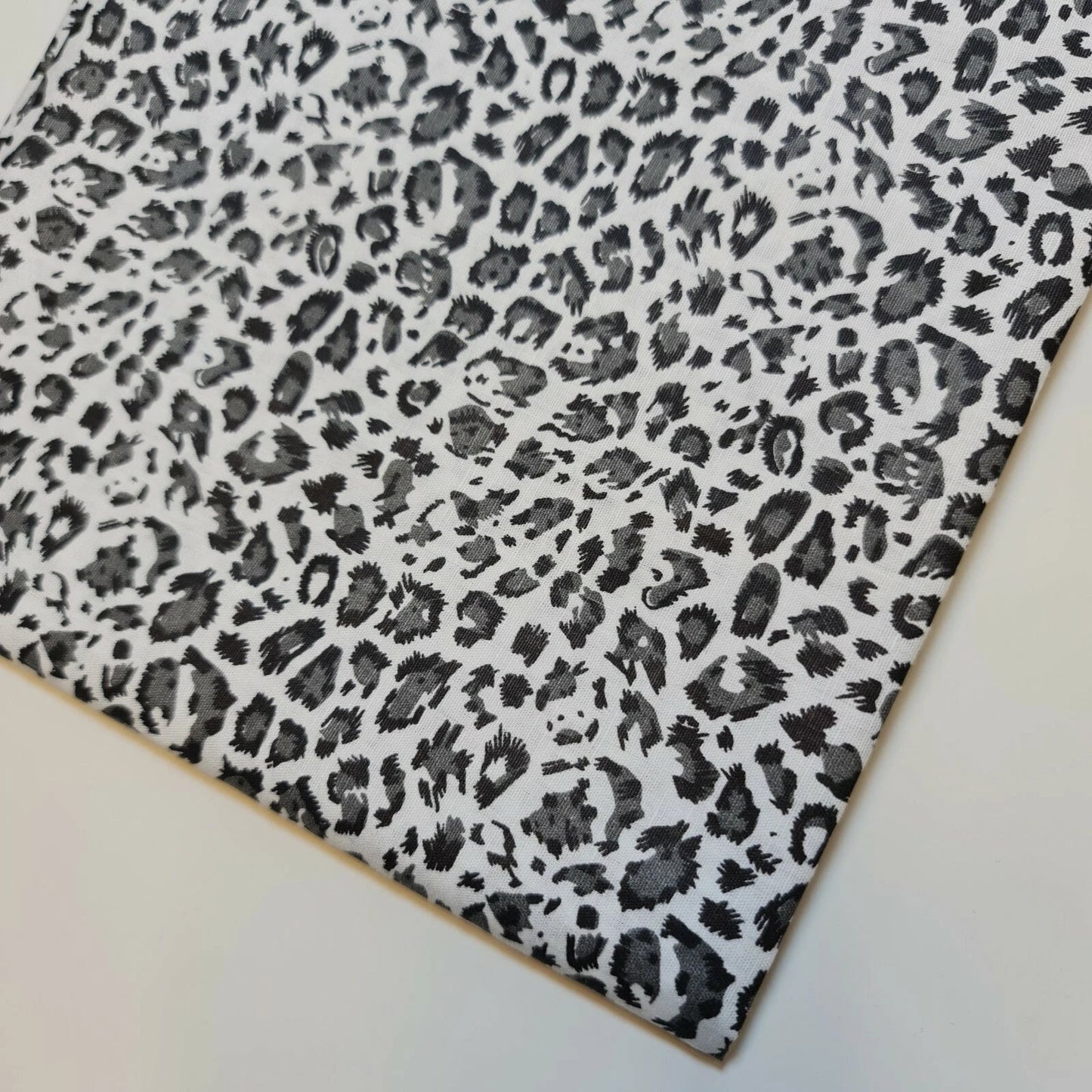 100% Cotton Printed Fabric | Leopard, Ditsy, Vintage, Polka & Rose Floral Designs – 44" (112cm) Wide Soft Dressmaking & Craft Material – Sold by the Metre