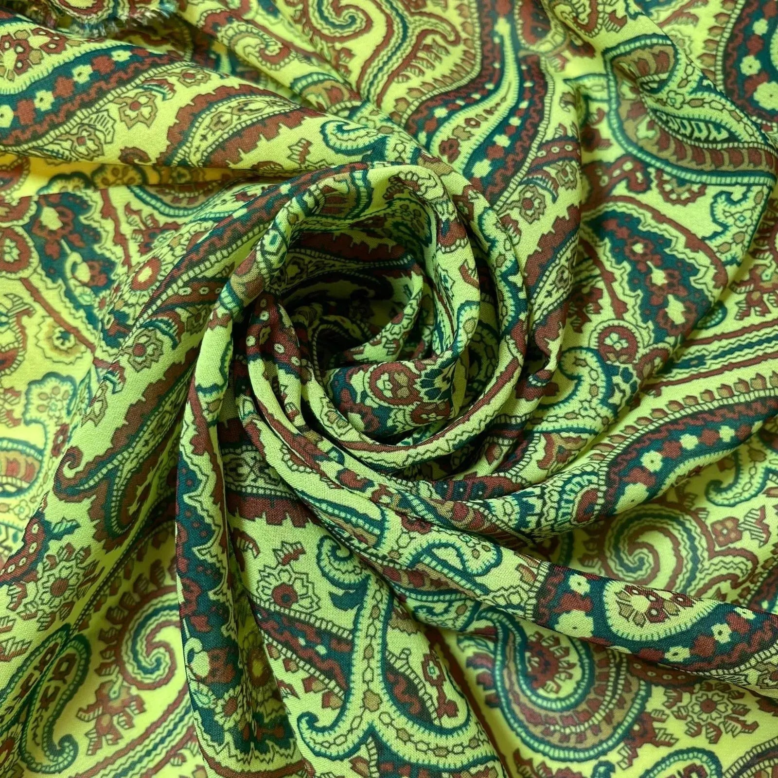 Floral, Animal & Paisley Printed Fabric | 58