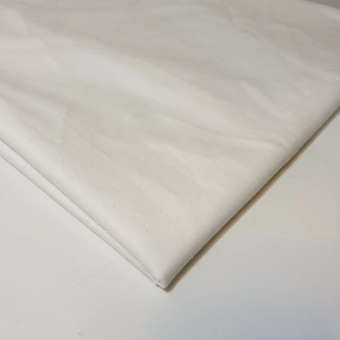 Clearance 100% Cotton Plain Solid Fabric | 44" (112cm) Wide Quilting, Dressmaking & Craft Material – 23-Metre Bolt