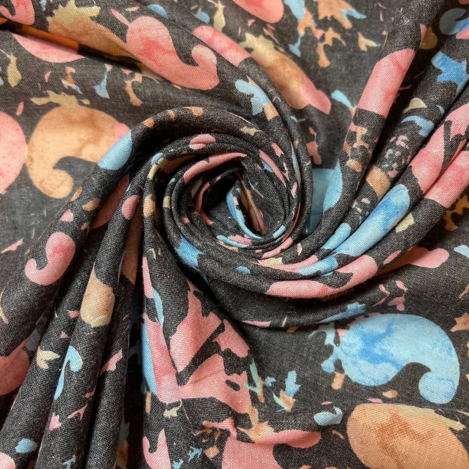 100% Cotton Vintage Floral Japanese Print Fabric | 58