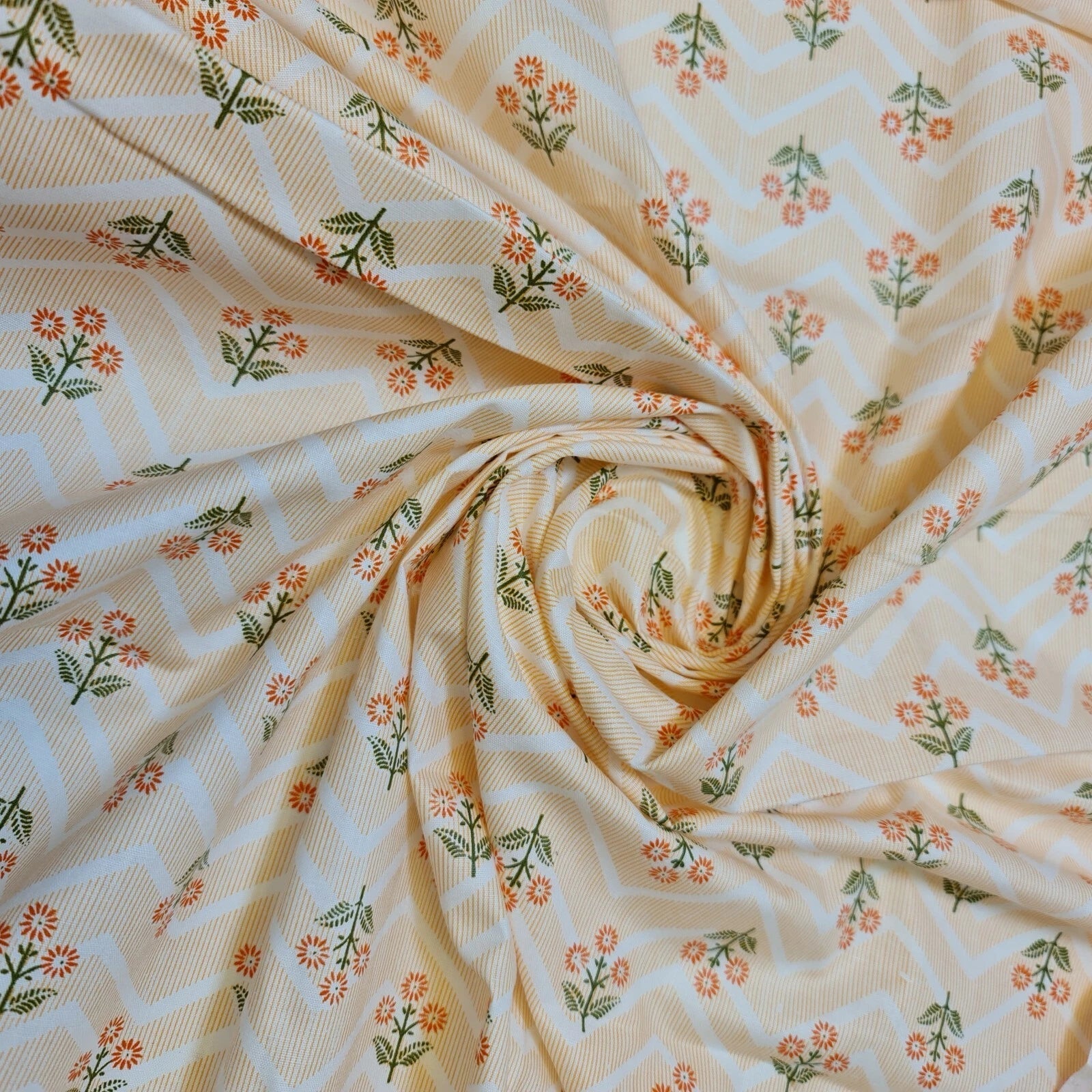 100% Cotton Printed Fabric | Leopard, Ditsy, Vintage, Polka & Rose Floral Designs – 44