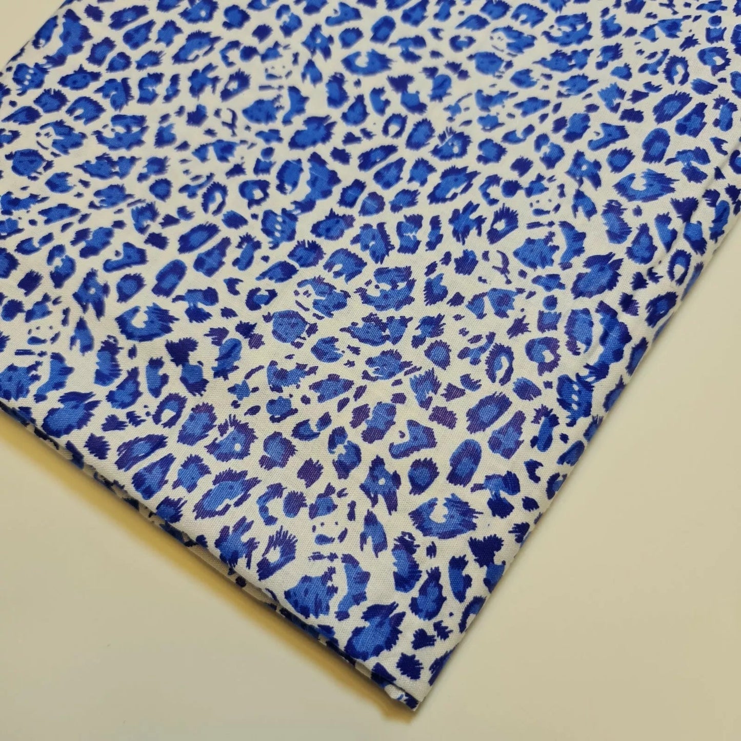 100% Cotton Printed Fabric | Leopard, Ditsy, Vintage, Polka & Rose Floral Designs – 44" (112cm) Wide Soft Dressmaking & Craft Material – Sold by the Metre