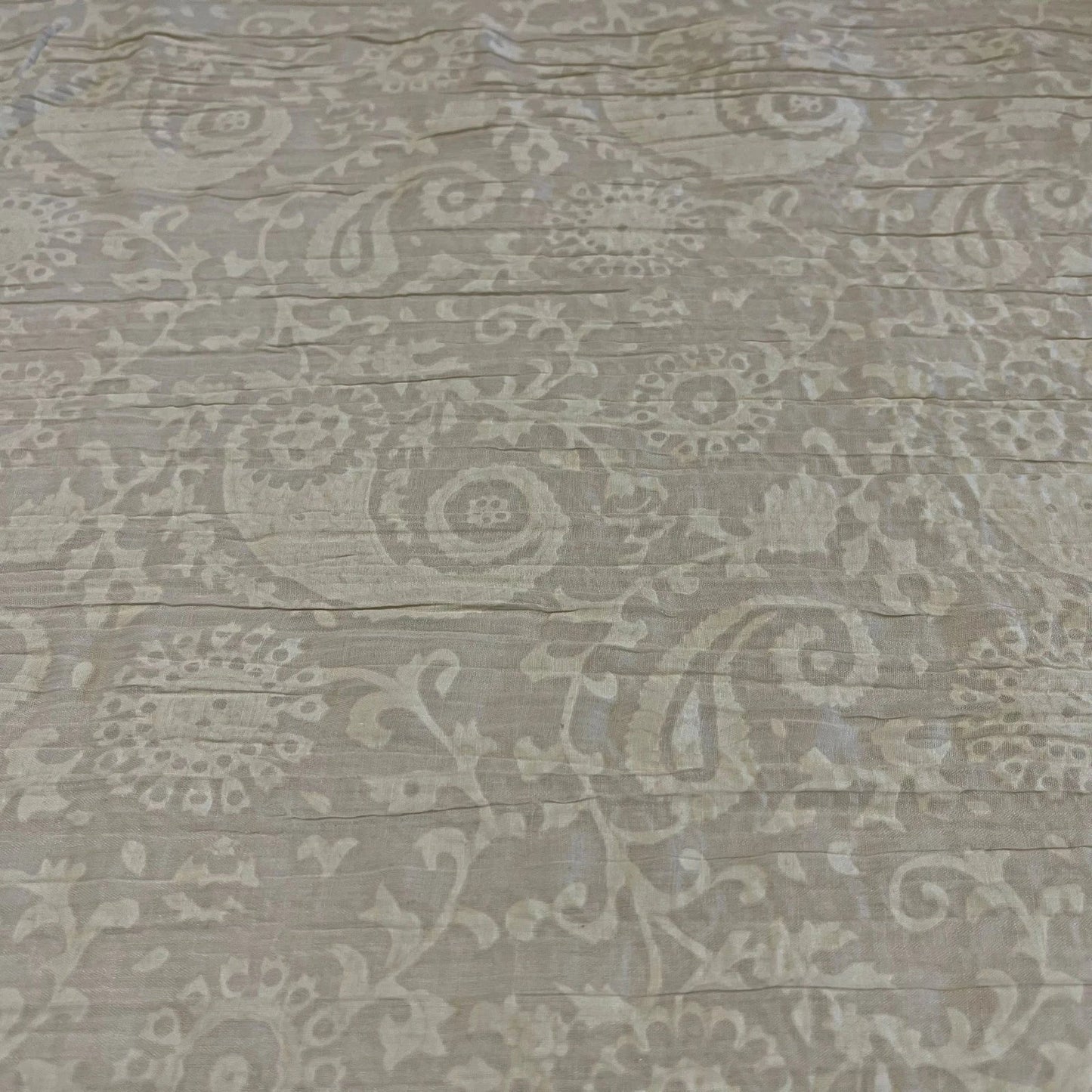 100% Cotton Crush Crinkle Fabric | 50" (127cm) Wide Soft Craft, Dress & Costume Material – Sold by the Meter  Cream Paisley Floral