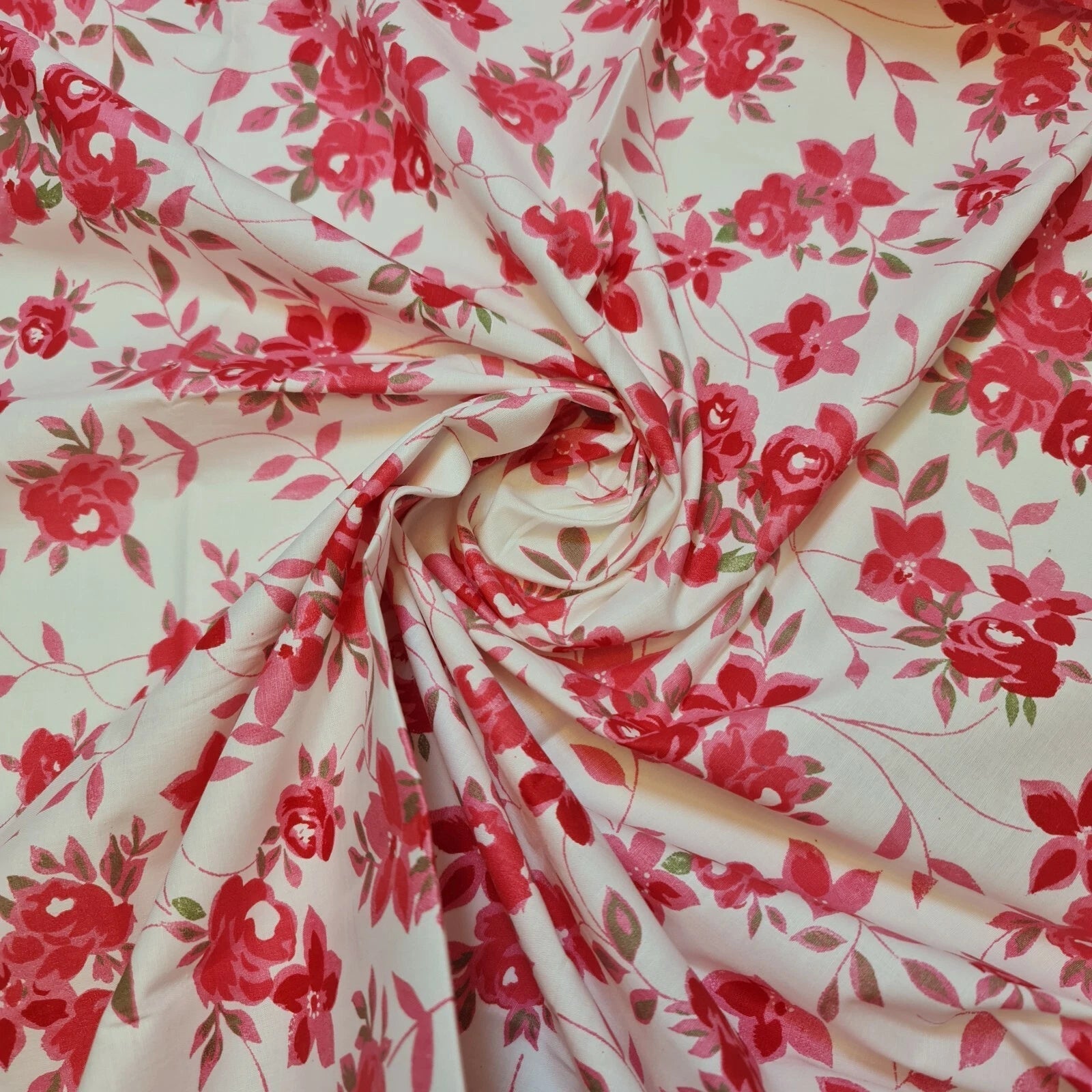 100% Cotton Printed Fabric | Leopard, Ditsy, Vintage, Polka & Rose Floral Designs – 44