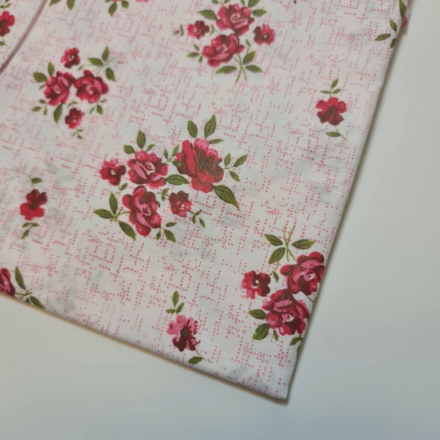 100% Cotton Printed Fabric | Leopard, Ditsy, Vintage, Polka & Rose Floral Designs – 44" (112cm) Wide Soft Dressmaking & Craft Material – Sold by the Metre