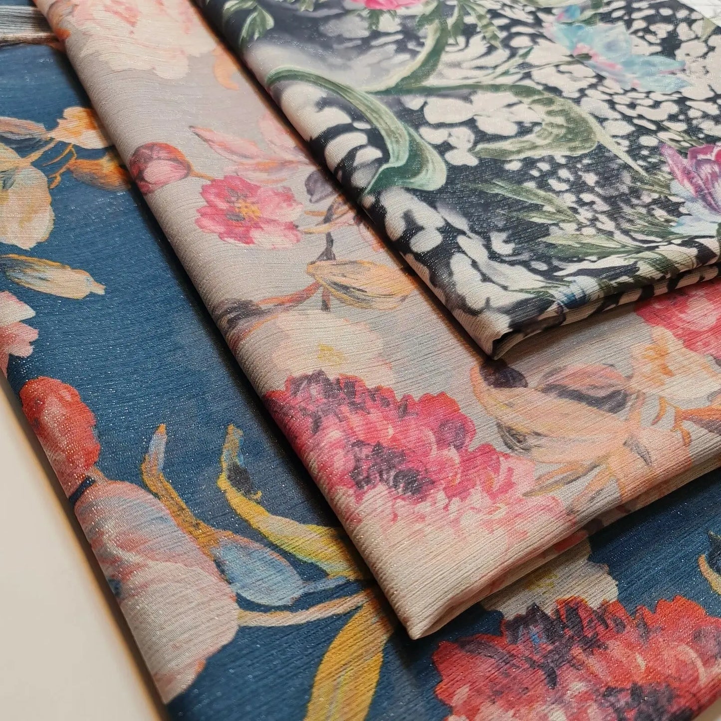 Floral Lurex Chiffon Fabric – Crepe Sheer 147cm (58") Wide Dressmaking Material by the Metre