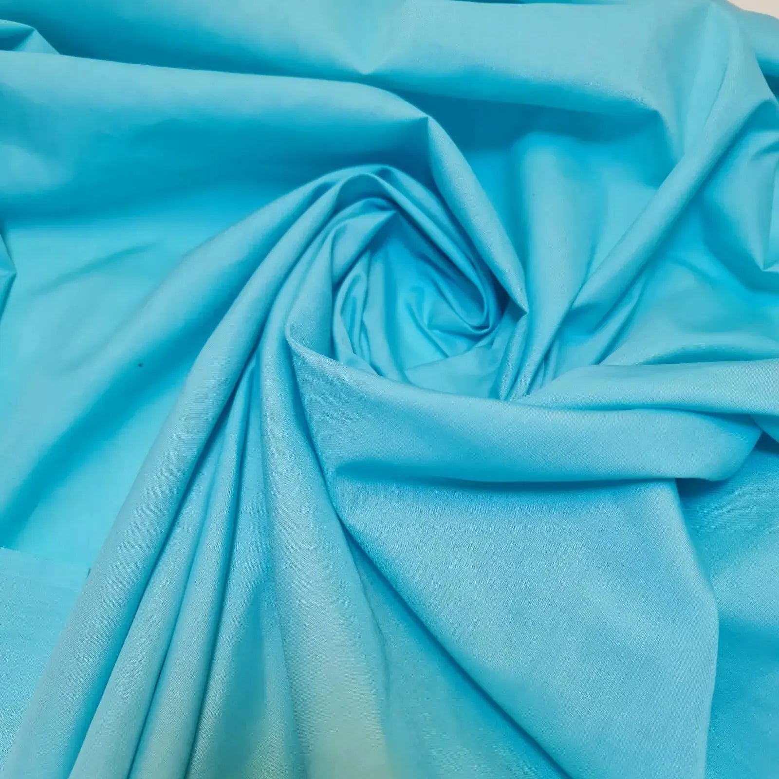 Plain Polycotton Fabric – 112cm (44