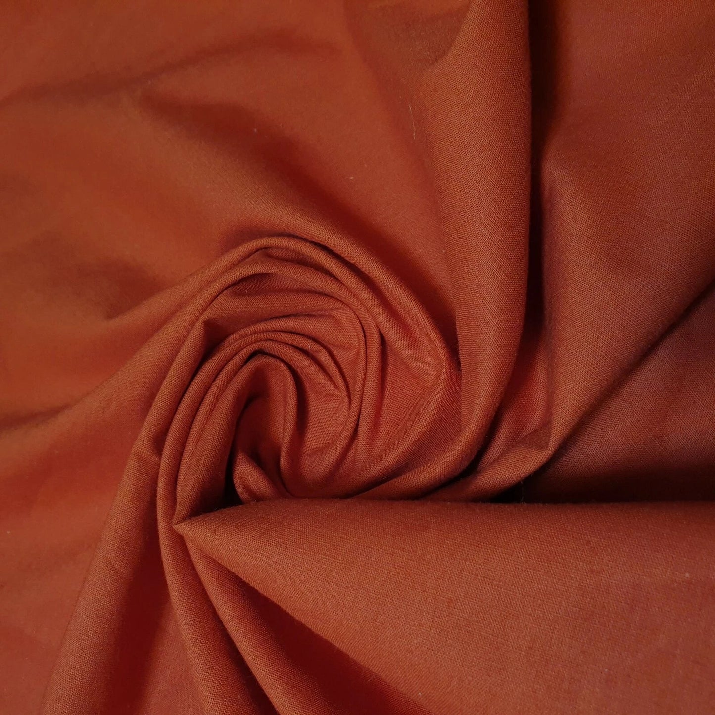 Clearance 100% Cotton Plain Solid Fabric | 44" (112cm) Wide Quilting, Dressmaking & Craft Material – 23-Metre Bolt  Red