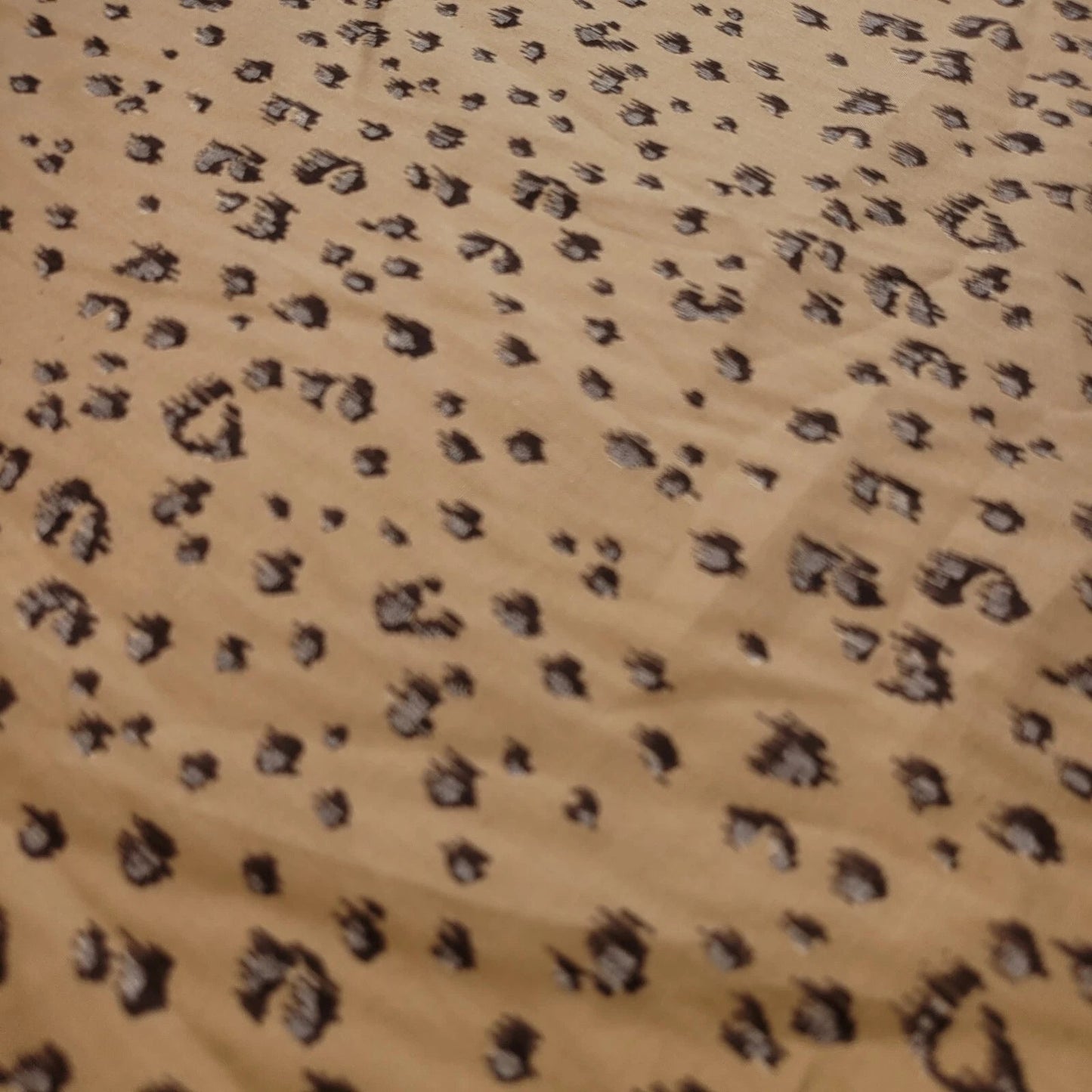 100% Cotton Vintage Floral Fabric | 44" (112cm) Wide Novelty Print for Dressmaking, Quilting & Craft Material – Sold by the Metre