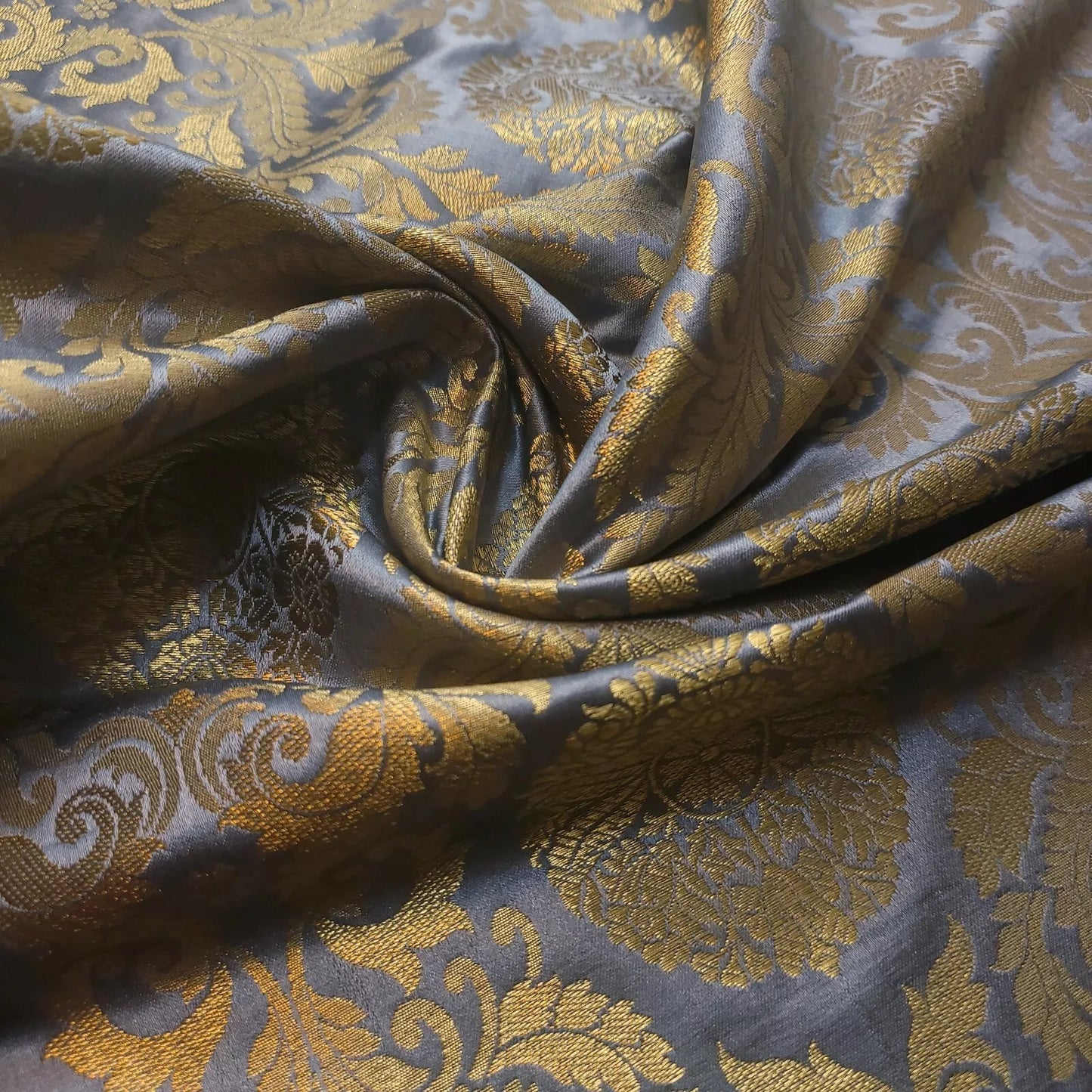Brocade Ornamental Floral Fabric | Gold Metallic Jacquard 44" (112cm) Wide Dressmaking, Costume & Craft Material – Sold by the Metre  Grey