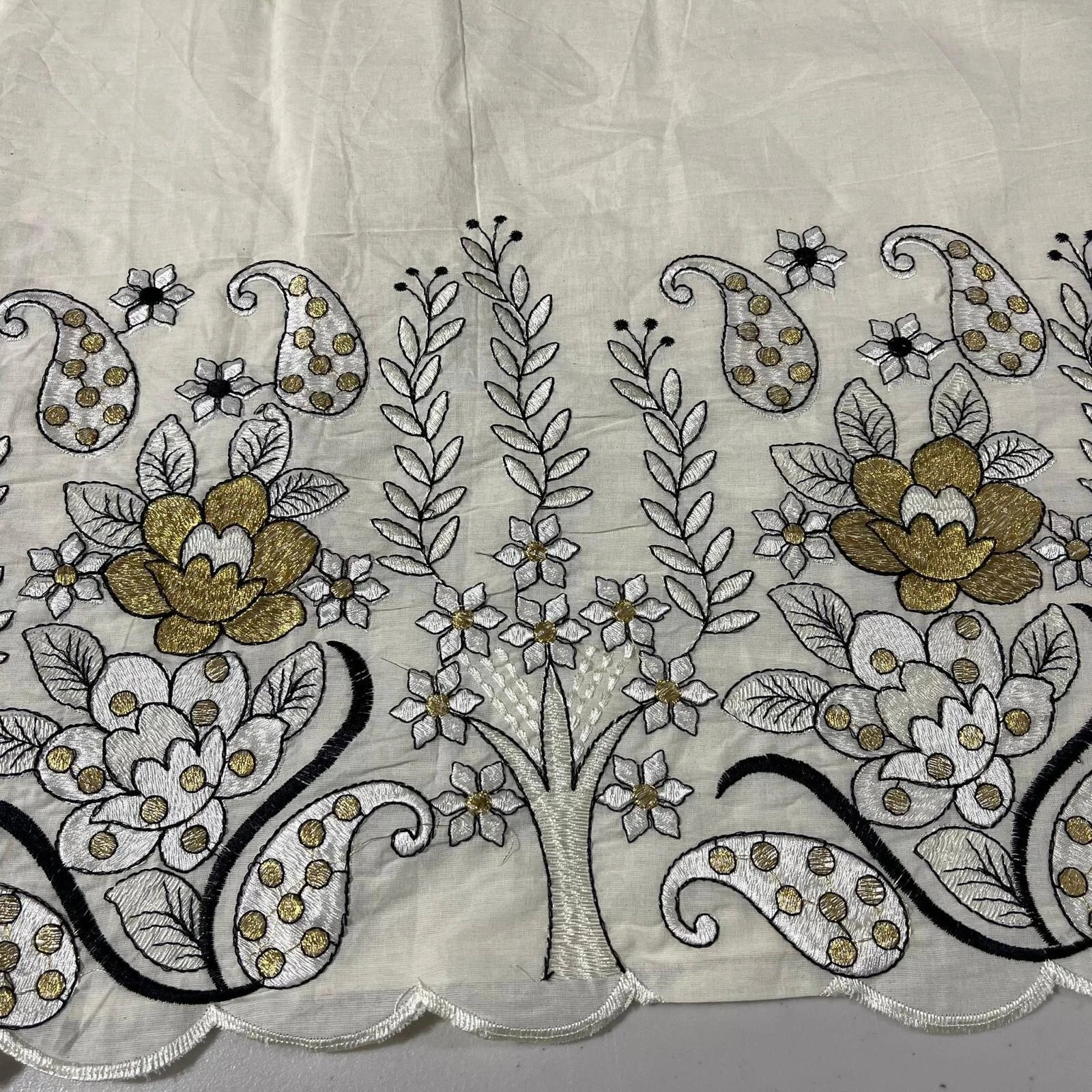 Raw Cotton Floral Embroidery Fabric with Golden Zari | 44
