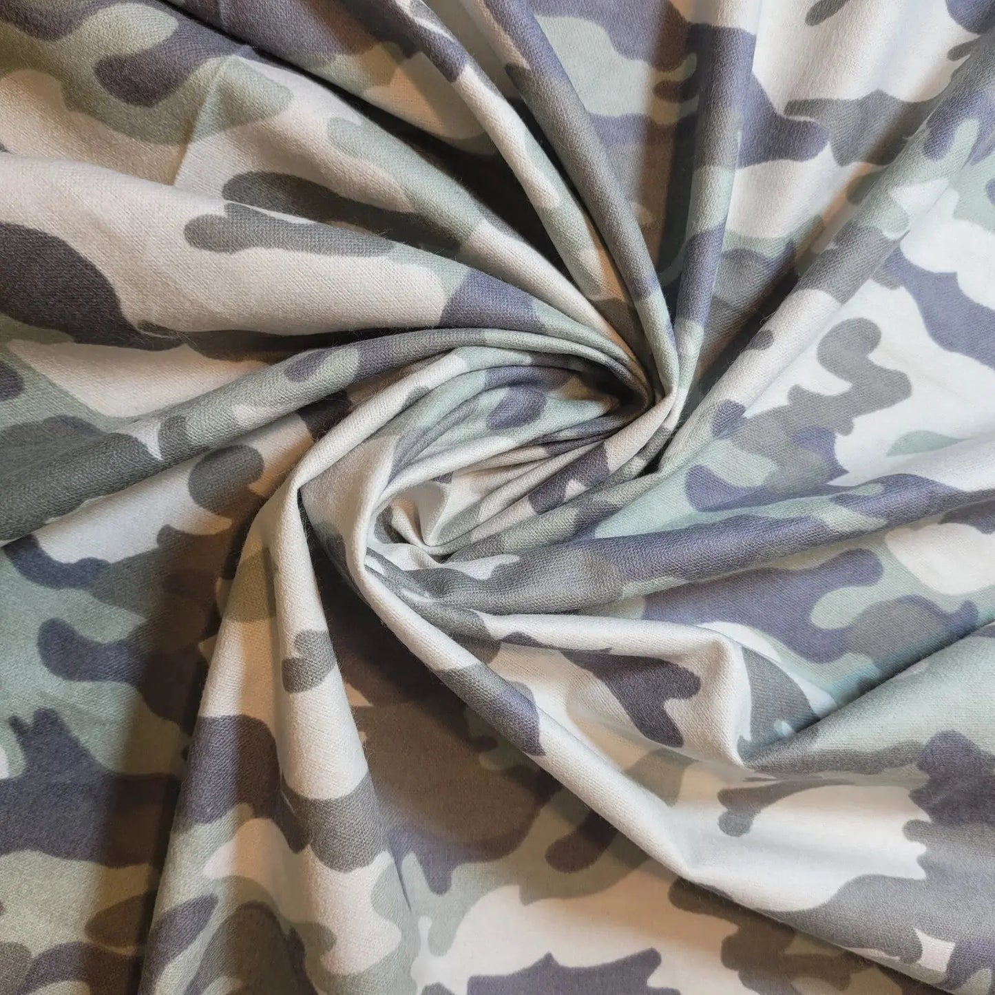 100% Cotton Brushed Flannel Winceyette Fabric | 44" (112cm) Wide Printed Quilting, Sewing & Craft Material – Sold by the Meter