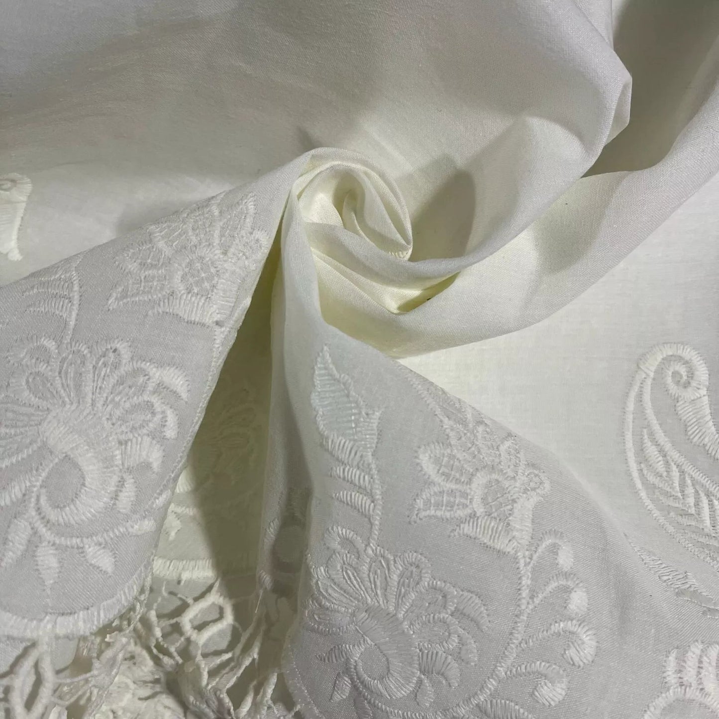 Cotton Floral Embroidery Fabric | Broderie Anglaise Lace 44" (112cm) Wide Dressmaking & Craft Material – Sold by the Metre  White