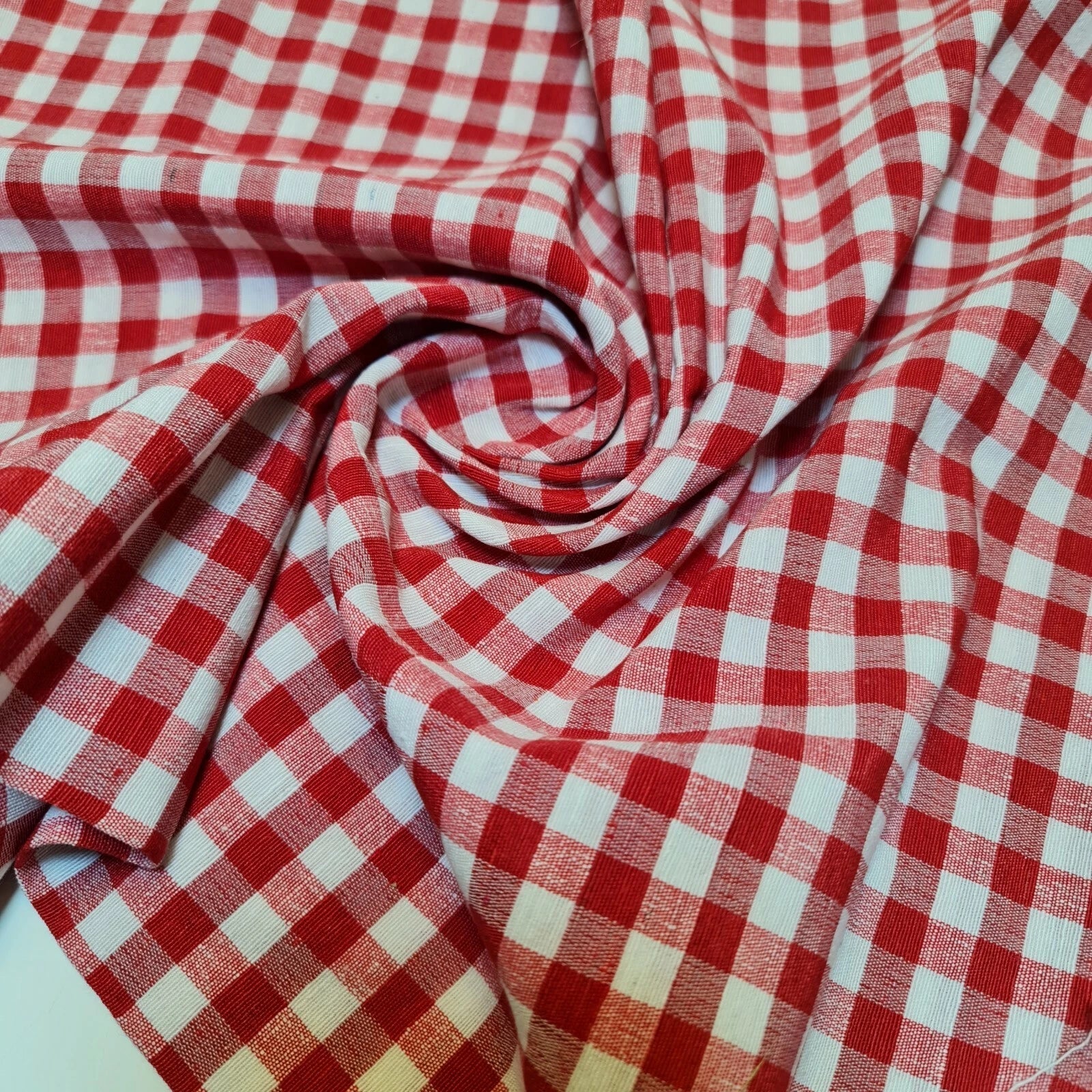 100% Cotton Gingham 1/8" Check Plaid Fabric | Parna Patka Dastaar Cloth for Sewing & Crafts – 23 Meter Roll  Red White