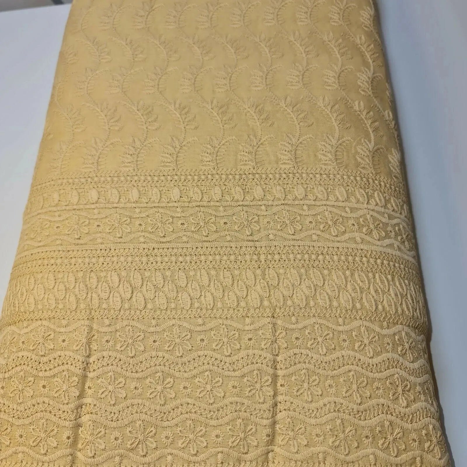 100% Cotton Lawn Broderie Anglaise Schiffli Embroidery Fabric | 44" (112cm) Wide Soft Dressmaking & Craft Material – Sold by the Meter
